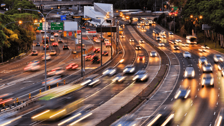 6 Tips for Rush Hour Traffic Tips: Trucker Edition