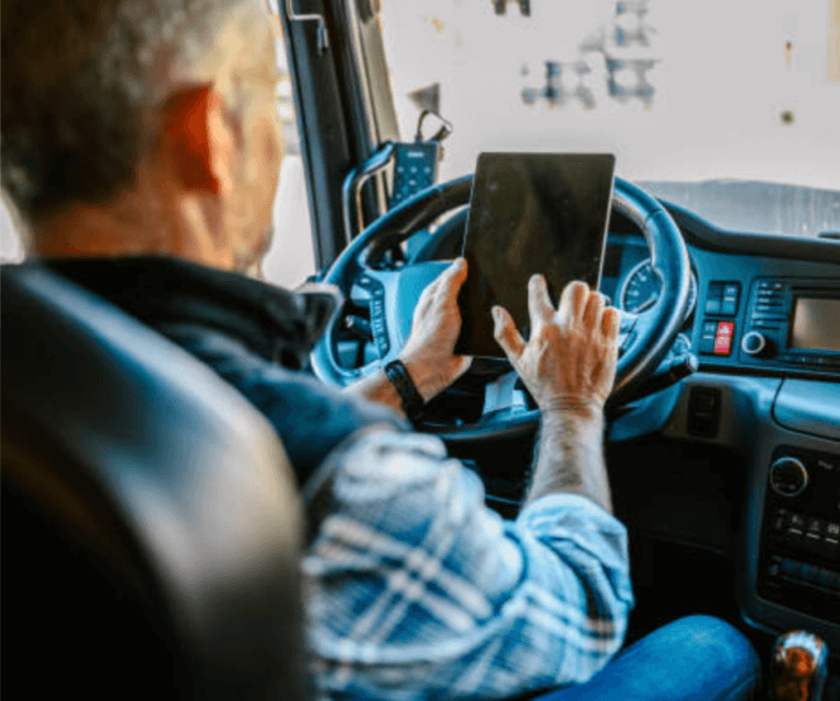 9 Must-Have Gadgets for Truckers